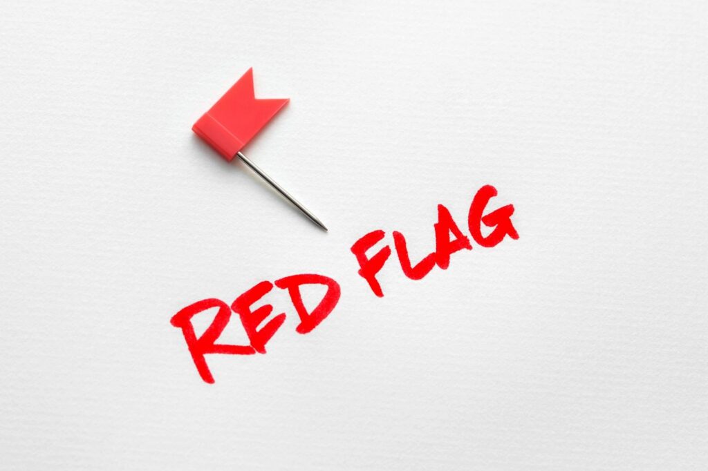 red flag icon pin