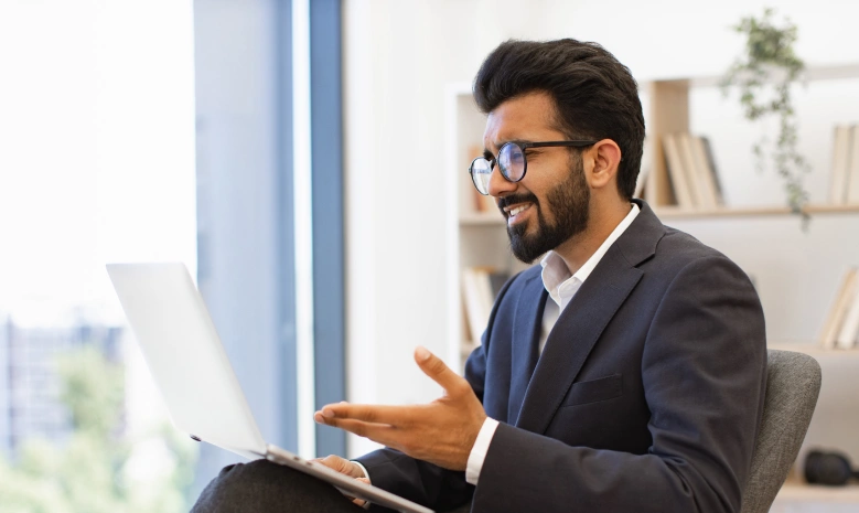 A business men using a laptop